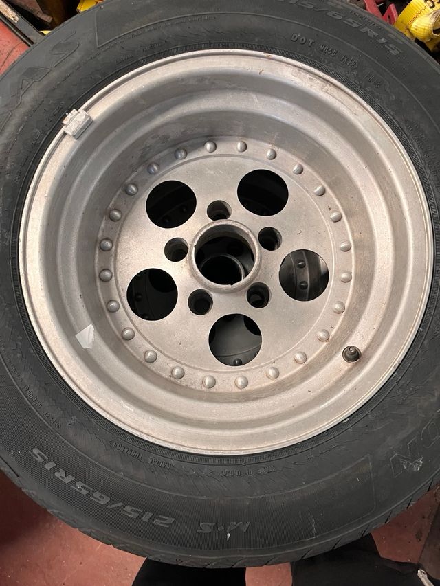 Llantas americanas 15x8.5