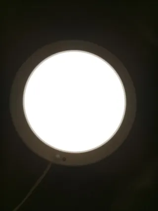 Lámpara LED 18W con Sensor de Movimiento