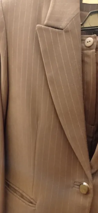 Traje de pantalón  marrón