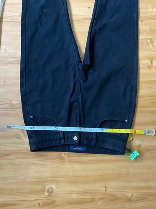 Jeans Louis Vuitton ricamati floreali