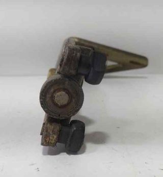 SOPORTE / GUIA PUERTA CORREDERA 182085 RENAULT MASTER DESDE ´98