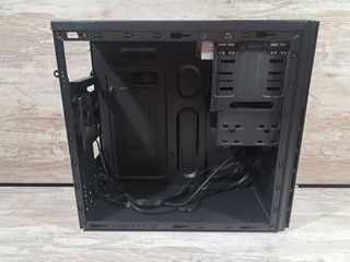Carcasa mATX Antec con DVD
