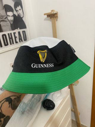 Gorro pescador Guinness negro y verde