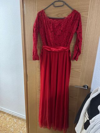 Vestido rojo encaje y tul