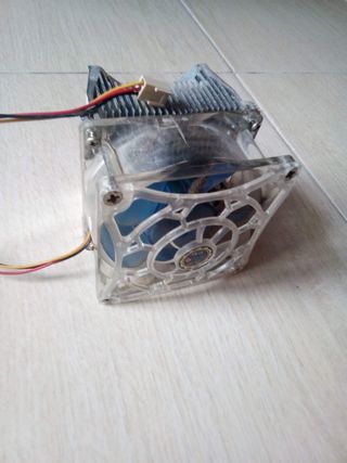 Disipador ventilador refrigeracion cpu torre AMD