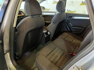 Audi A4 2.0 TDI 150CV S line edition