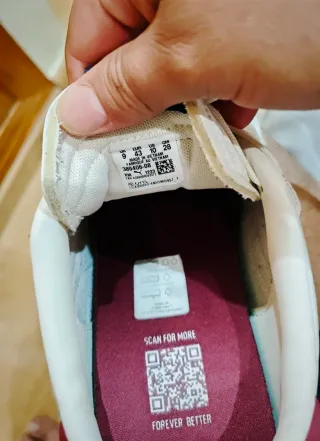Zapatillas Puma Blancas y Rojas Talla 43