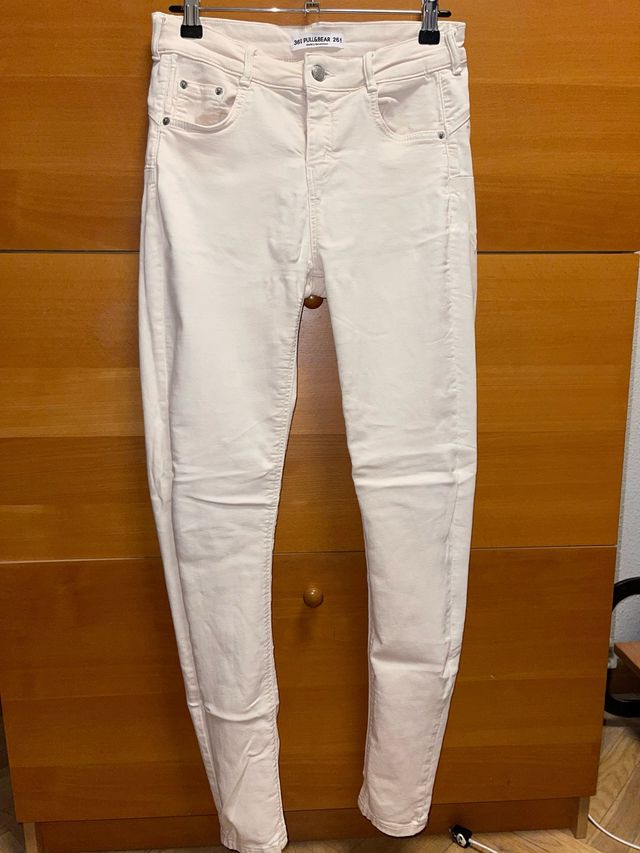 Pantalón vaquero Pull & Bear rosa palo