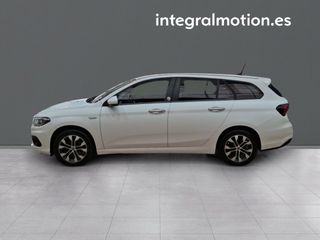 Fiat Tipo 5P 1.3 Multijet 70kW (95CV) Mirror