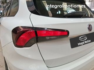Fiat Tipo 5P 1.3 Multijet 70kW (95CV) Mirror