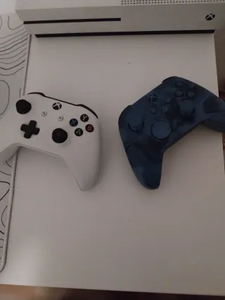 Xbox One S Blanca