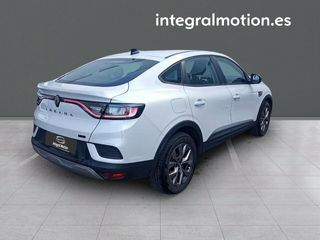 Renault Arkana 1.6 E-Tech Evolution 103kW 