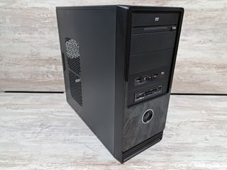Carcasa ATX OEM con Lector de tarjetas
