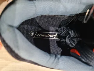 Zapatillas Jhayber Talla 38 Nuevas