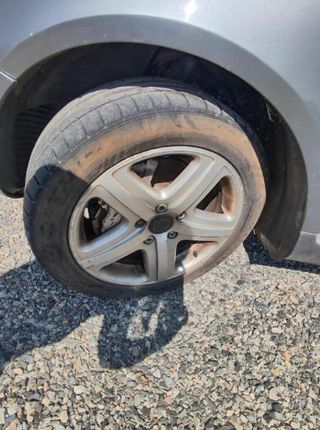 R19 juego de llantas volkswagen touareg 7la 293723