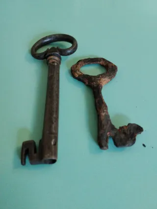 Chiavi antiche in ferro battuto
