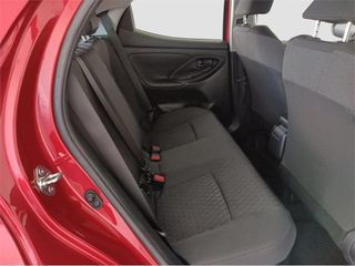 TOYOTA Yaris 5 Puertas Active Tech 120H Automático (e-CVT)