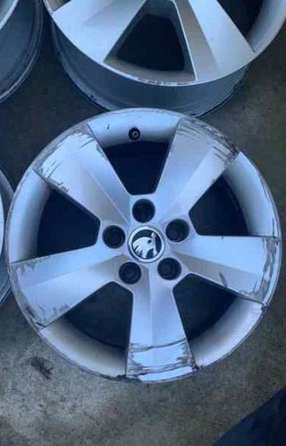 Juego de llantas skoda 5ja601025l fabia 298495