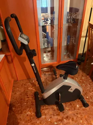 Bicicleta estática DOMYOS