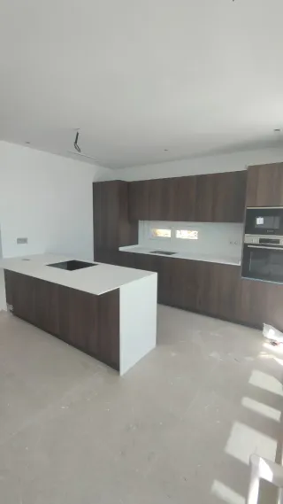 Mantenimiento de encimeras de solid surface 
