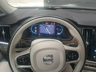 Volvo V90 2.0 D4 AWD Auto