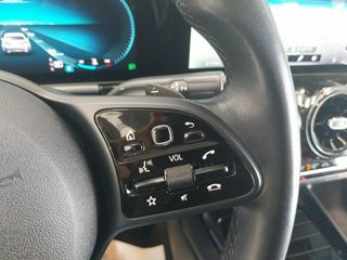 Mercedes GLA 180 d Business 