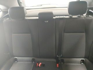 Mercedes GLA 180 d Business 