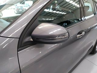 Mercedes GLA 180 d Business 