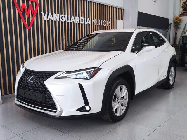LEXUS UX 2.0 250h Business Navigation