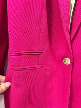 Chaqueta fucsia Massimo Dutti Talla 38