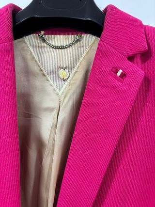 Chaqueta fucsia Massimo Dutti Talla 38
