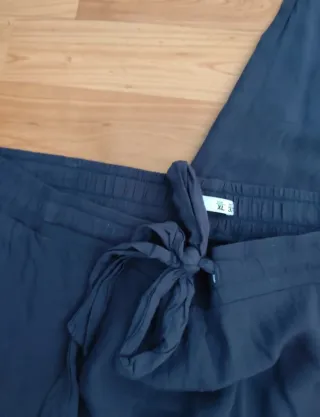 Pantalón azul marino