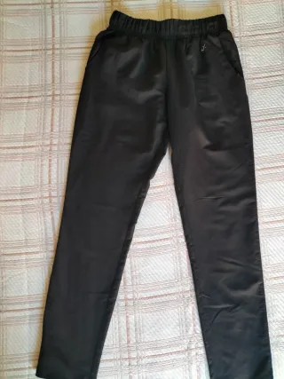 Pantalón chándal negro