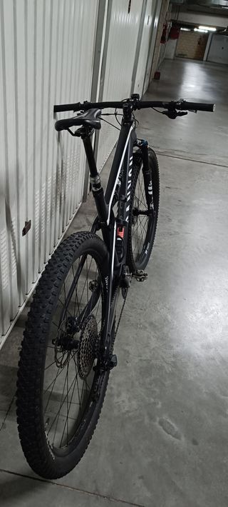 Canyon Lux CF6 Bicicleta Montaña