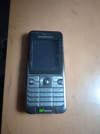 Telefono cellulare Sony Ericsson nero/argento