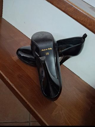 Scarpe décolleté in pelle lucida