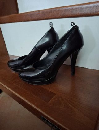Scarpe décolleté in pelle lucida