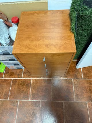 Cajonera de madera de 4 cajones