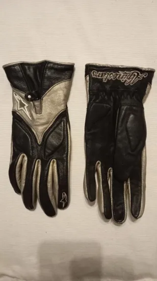 Chaqueta y guantes de moto Alpinestars