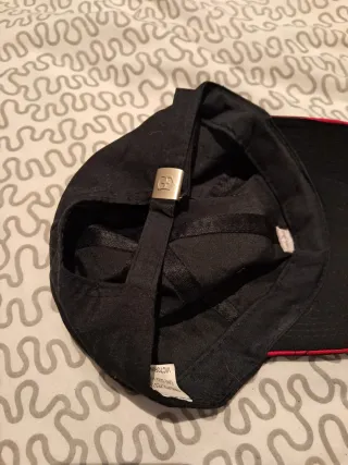 Gorra Victorinox Negra
