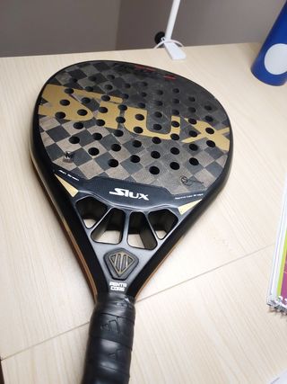 Pala de pádel Siux
