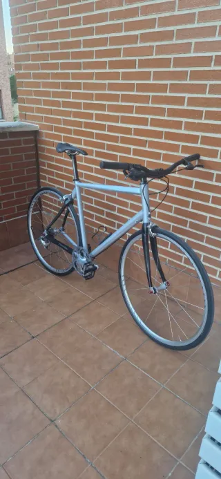 Bici ciudad fixie aluminio y carbono ML talla 56