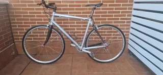 Bici ciudad fixie aluminio y carbono ML talla 56