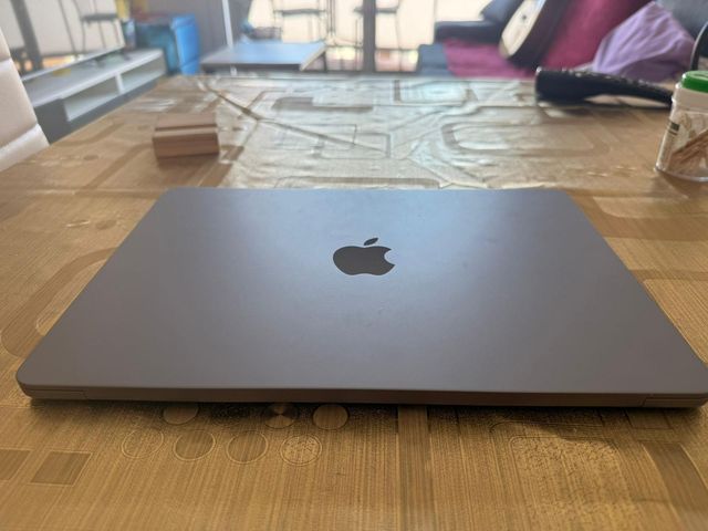 MacBook Air 13 M3 16GB 2024