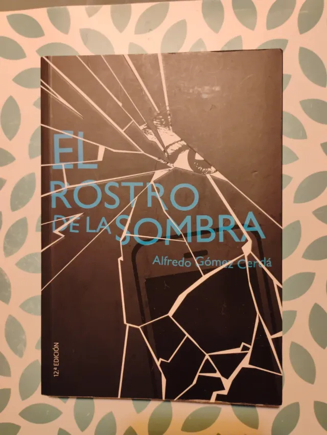 El rostro de la sombra