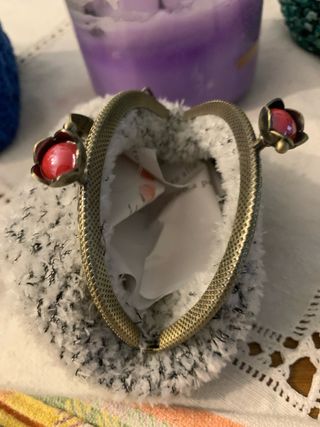 Portamonete handmade grigio in ciniglia con fiori