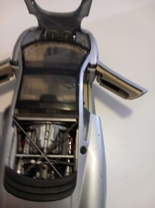 Coche a escala Maisto
