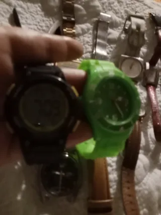 Lote de 13 relojes de pulsera para piezas