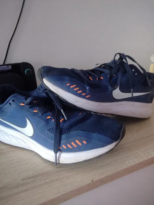 Zapatillas Nike Azul y Naranja