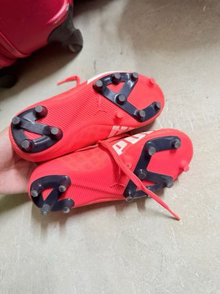 Botas de fútbol Puma niño talla 30
